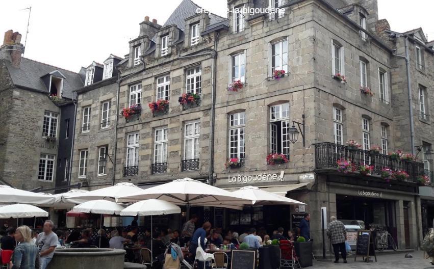 Eglantine Appartement Centre Historique De Dinan Exterior photo